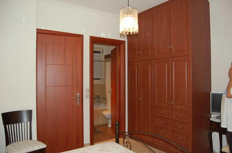 Nostimon Emar Apartment Lourdata  Exterior photo